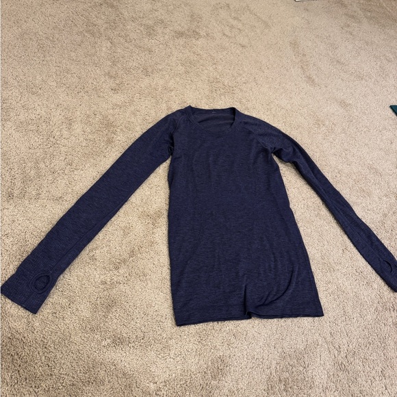 Lululemon Swiftly Tech Long Sleeve - Midnight/Psychic/Navy (Size 6) - Picture 4 of 6